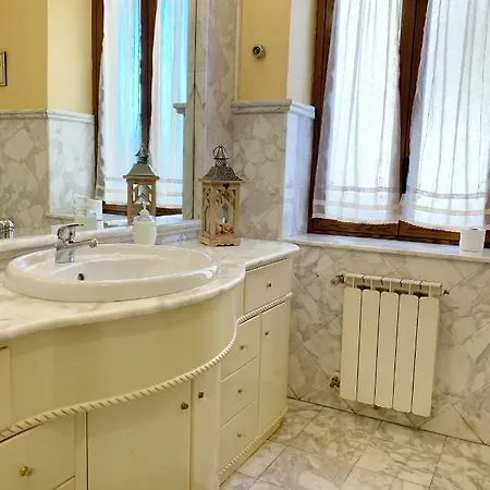 La Terrazza Sul Corso Center Bed & Breakfast