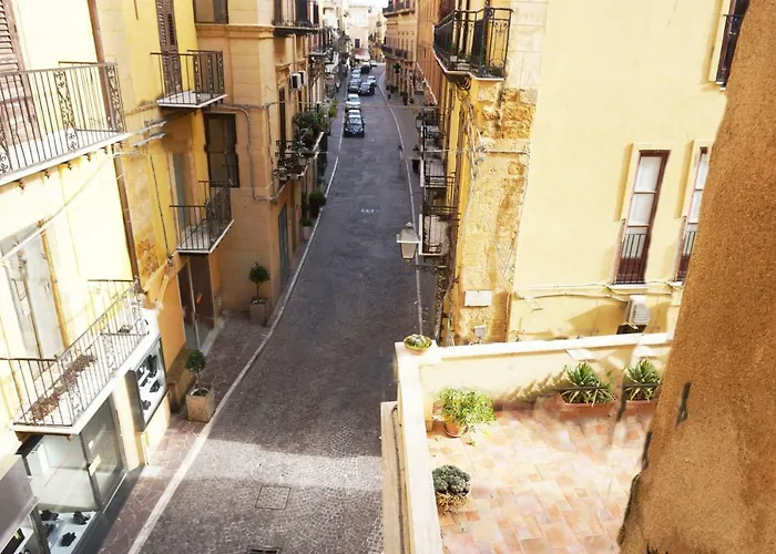 Bed and Breakfast La Terrazza Sul Corso Center 3*