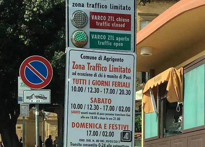 La Terrazza Sul Corso Center Готель типу 